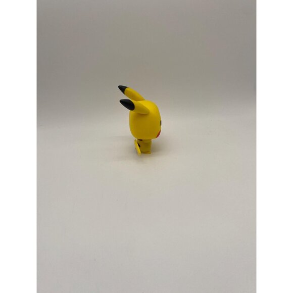 Funko Pop Pokemon Pikachu Figurine Toy - Picture 5 of 7